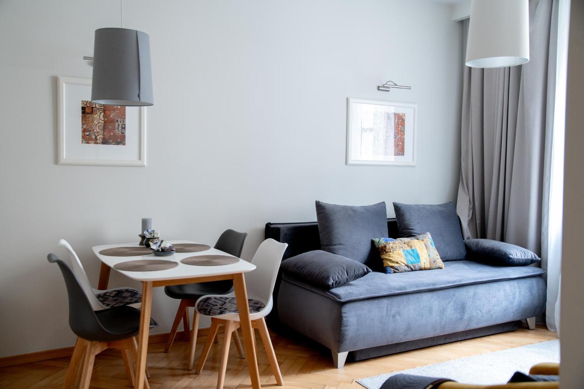 Brokilon House Apartment *